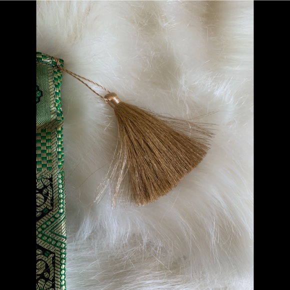 Hand Embroidered Gold Multicolored Tasseled Handbag - Picture 4 of 14